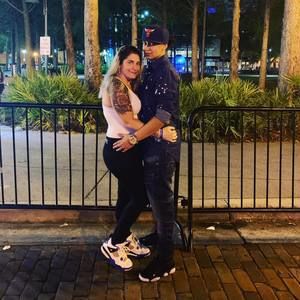 Meet your Posher, Cassandra